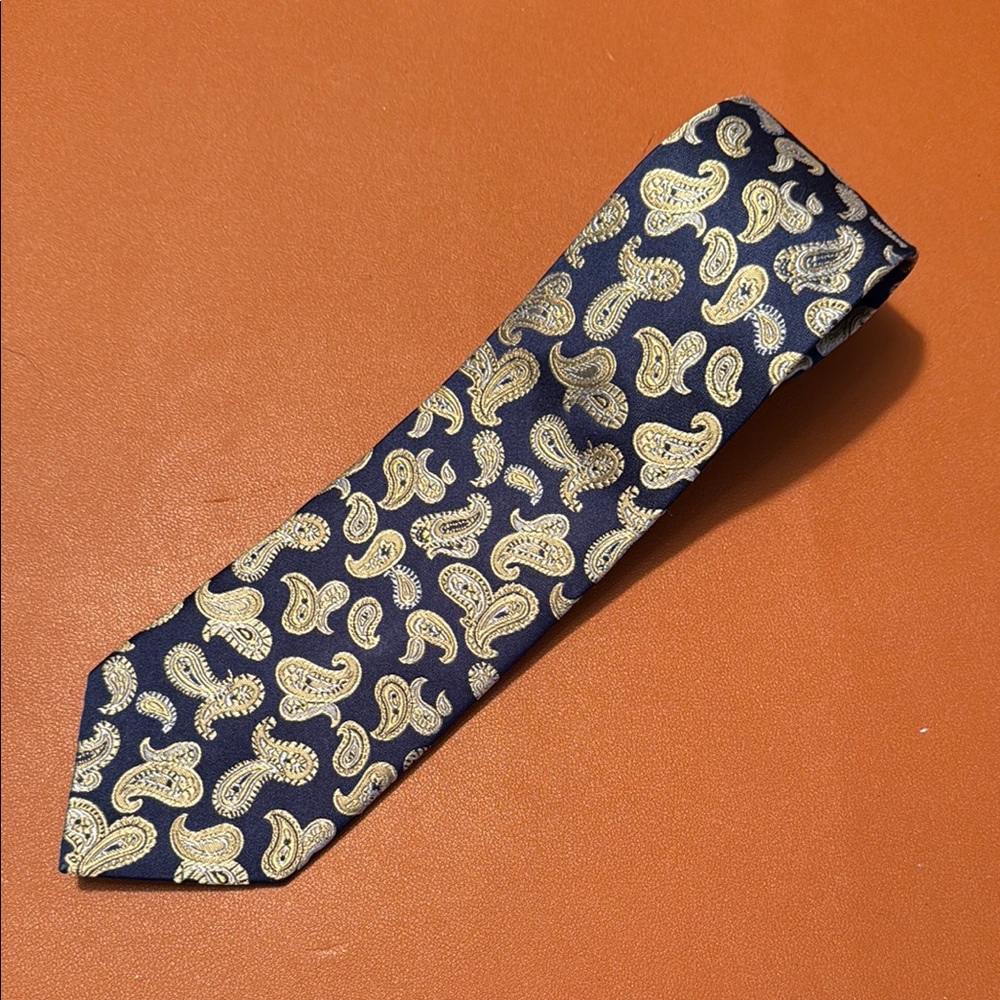 Brooks Brothers Gold and Blue Paisley Tie